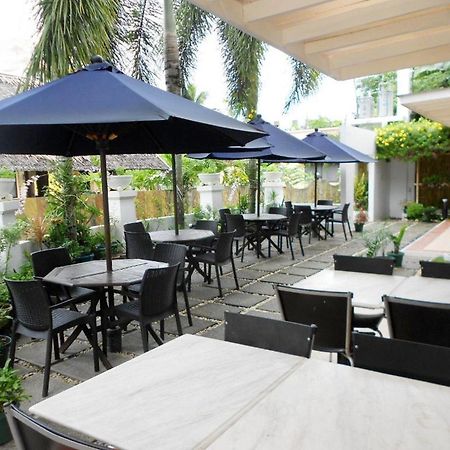 One Crescent Place Hotel Balabag  Ngoại thất bức ảnh