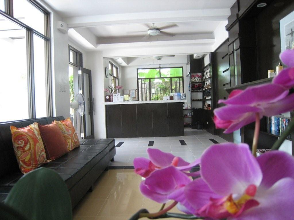 One Crescent Place Hotel Balabag  Ngoại thất bức ảnh