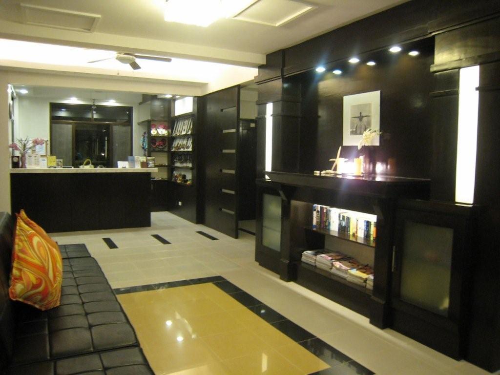 One Crescent Place Hotel Balabag  Ngoại thất bức ảnh