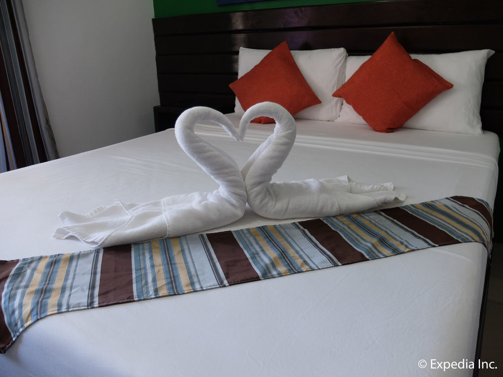 One Crescent Place Hotel Balabag  Ngoại thất bức ảnh