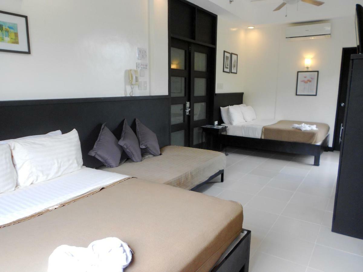 One Crescent Place Hotel Balabag  Ngoại thất bức ảnh