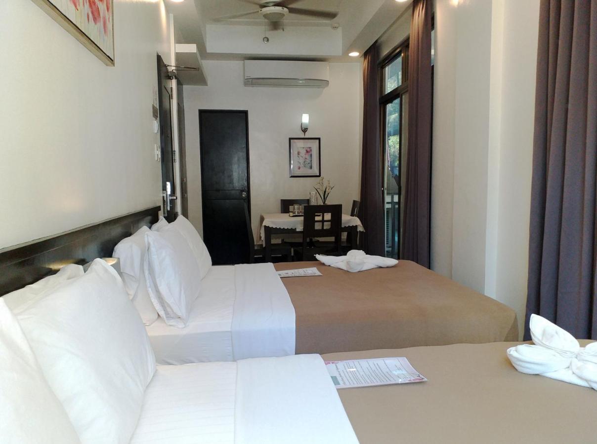 One Crescent Place Hotel Balabag  Ngoại thất bức ảnh